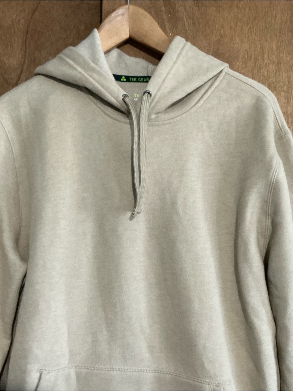 Tek gear Men’s Light Cream Crewneck Hoodie